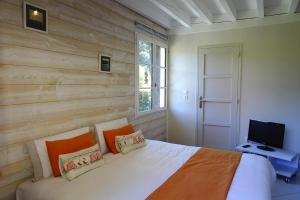 Maisons de vacances Cottage, St Martin aux Buneaux : photos des chambres