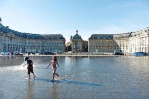 Maisons de vacances holiday home with indoor pool, Le Porge : photos des chambres