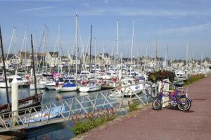 Maisons de vacances Holiday Home, Portbail, sea view : photos des chambres