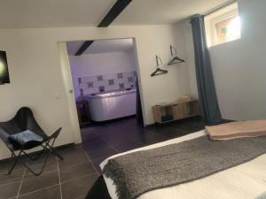 B&B / Chambres d'hotes Aux Fines Bulles Gite et Chambres d hotes : photos des chambres