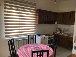 STIV, Voždovac, Stepa Stepanovic