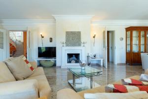 V009 - CASA MUNDO - Peralada