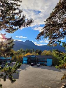 Ridgeview Motor Inn
