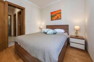 Stone House in Petrcane near the Sea