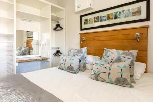 Camps Bay Village - Village Apartments