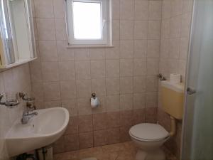 Apartment 7, first floor