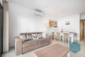 Terrace Miguel Torga Dream Lodging
