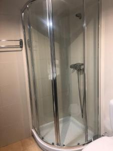 Apartmento studio boho a 1 minuto del puerto y la playa!