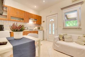 One-Bedroom Apartment room in Apartments Villa Delia