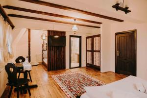 Pensiunea Poiana Vlădesei