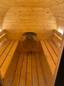 Two-Bedroom Chalet room in Domek Przy Stoku - Słotwiny