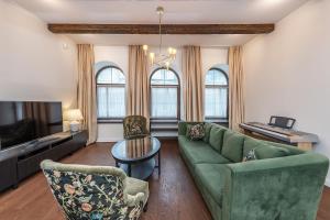 Luxury Old Town appartment near MO Museum