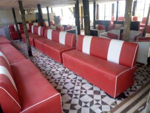 Maverick Camp, Rondavels and Homestay