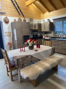 Chalets chalet a la campagne : photos des chambres