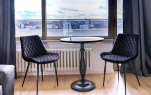 RüSuite XL I 2-Zimmer Apartment I Balkon I Netflix