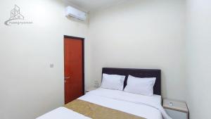Atmosfer Guest House Sentul