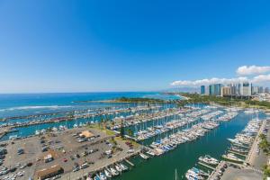 Ilikai Tower 2141 Yacht Harbor View 1BR