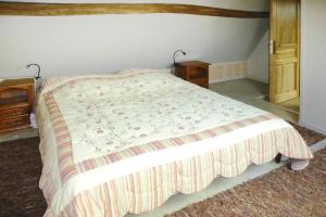 Maisons de vacances Semi-detached house, Crasville-la-Rocquefort : photos des chambres