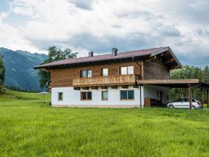 Chalet in Jochberg with Sauna & Mountain Views