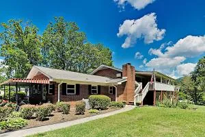 Blessed with Beauty - Swannanoa