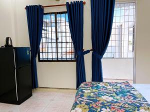 Xoài Xanh Hostel & Villa