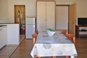 Apartment PINK in Starigrad Paklenica only 200 m from the sea 