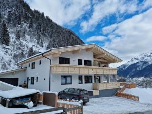 Apartment in Stubai Alps with SuperCard