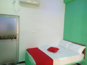 beach life hostal - Hostels, Trincomalee