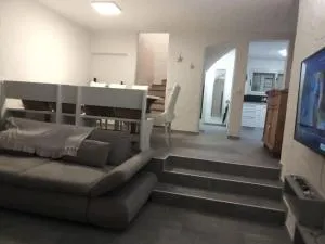 Casa Mavila - residence Istana Bay club - Porto Istana