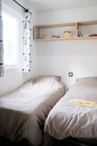 Campings Mobil Home XXL 4 chambres - Camping La Bolee d'Air : photos des chambres
