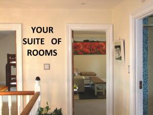 Glendalough Scenery Farmhouse