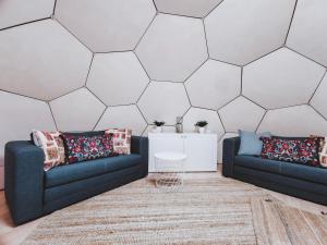 Pokemaja Nõva männimetsas