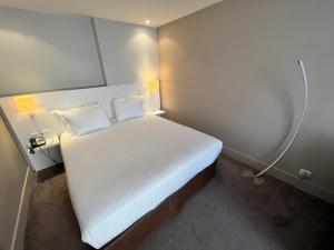 Hotels Holiday Inn Paris-Auteuil, an IHG Hotel : photos des chambres