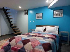 B&B / Chambres d'hotes WIFI - PARKING - SUPERBE T3 SPACIEUX ET MODERNE!!!! : photos des chambres