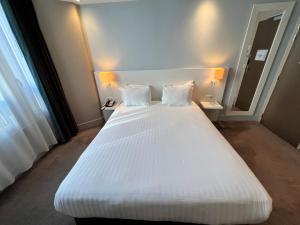 Hotels Holiday Inn Paris-Auteuil, an IHG Hotel : Chambre Standard