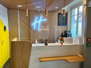 Hotels Holiday Inn Paris-Auteuil, an IHG Hotel : photos des chambres