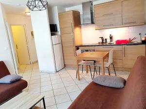 Appartements Apart 5 personnes, 1min Gare d'Annemasse, Geneve 5km : photos des chambres