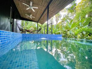 Villa JOEYSHE- New Luxury Villa with Pool & AC