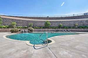 Furnished Porch, Resort Pools! Lands End Condo