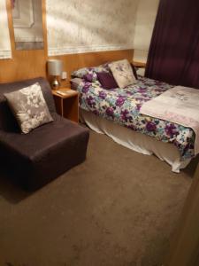 Double Room room in The Golden Sands B&B