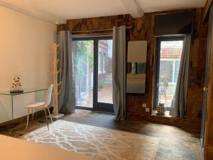 B&B / Chambres d'hotes L'Ecole des Demoiselles : photos des chambres