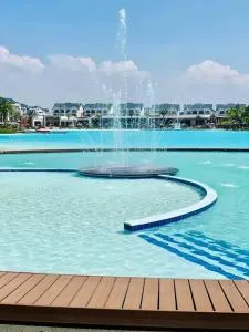 The Blyde Crystal lagoon, Pretoria (2 beds) - Roodeplaat