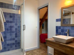 B&B / Chambres d'hotes L'Ecole des Demoiselles : photos des chambres