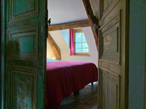B&B / Chambres d'hotes L'Ecole des Demoiselles : photos des chambres