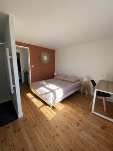 Maisons de vacances Agreable et vaste maison Angouleme centre ville : photos des chambres