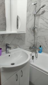 Василя Стуса 1077 City Rooms