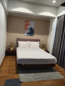 The Edge Luxury Apartment