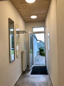 Erdgeschoss-Appartement mit Seeblick