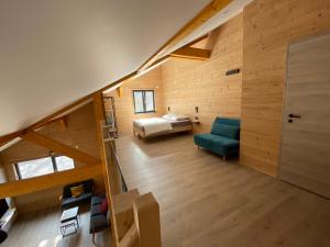 Les Chalets des Capucines & Jacuzzi privatif : photos des chambres