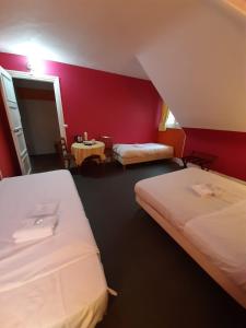 Hotels Hotel du Cygne : photos des chambres